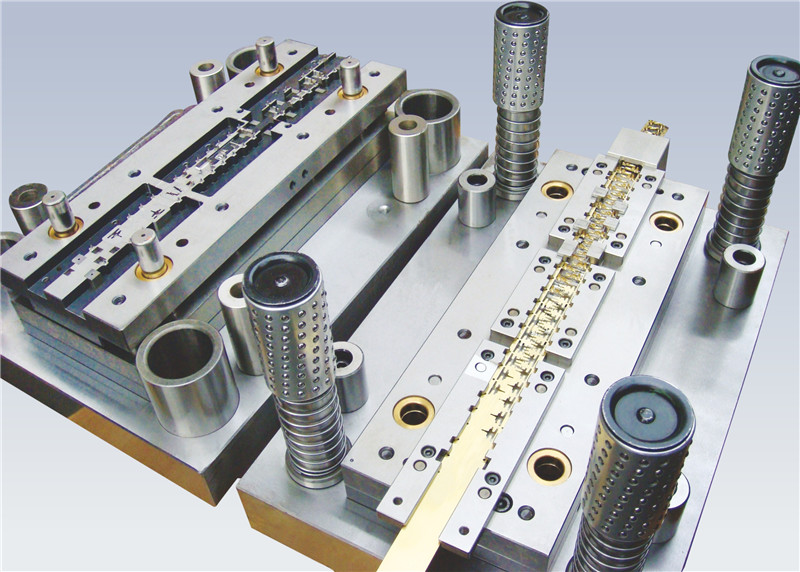 糢具(ju)零(ling)件(jian)-02