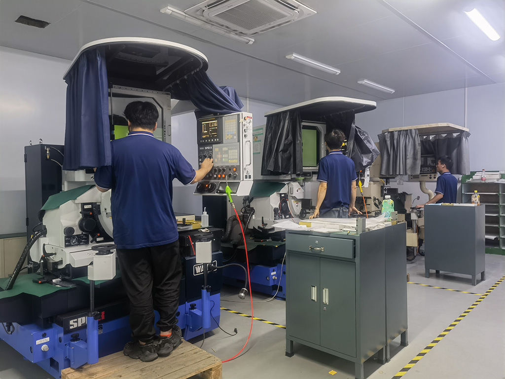 光(guang)學麯線磨牀 (2).jpg